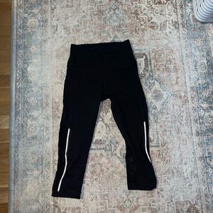 Lululemon crop leggings